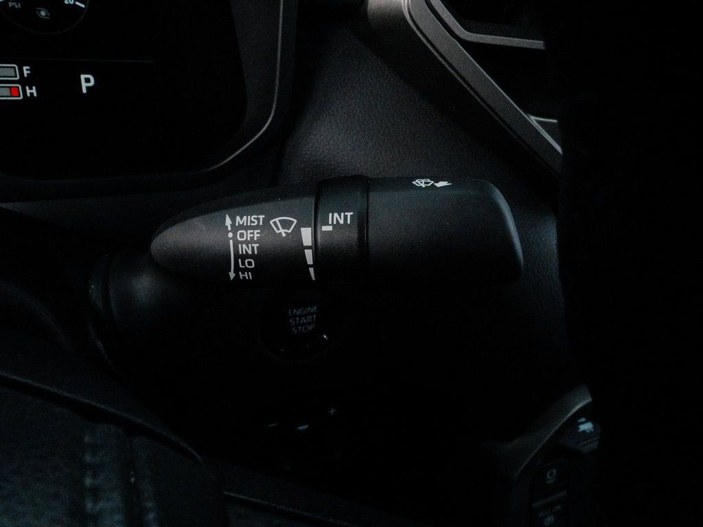 Used 2025 Toyota Tundra Limited image 25