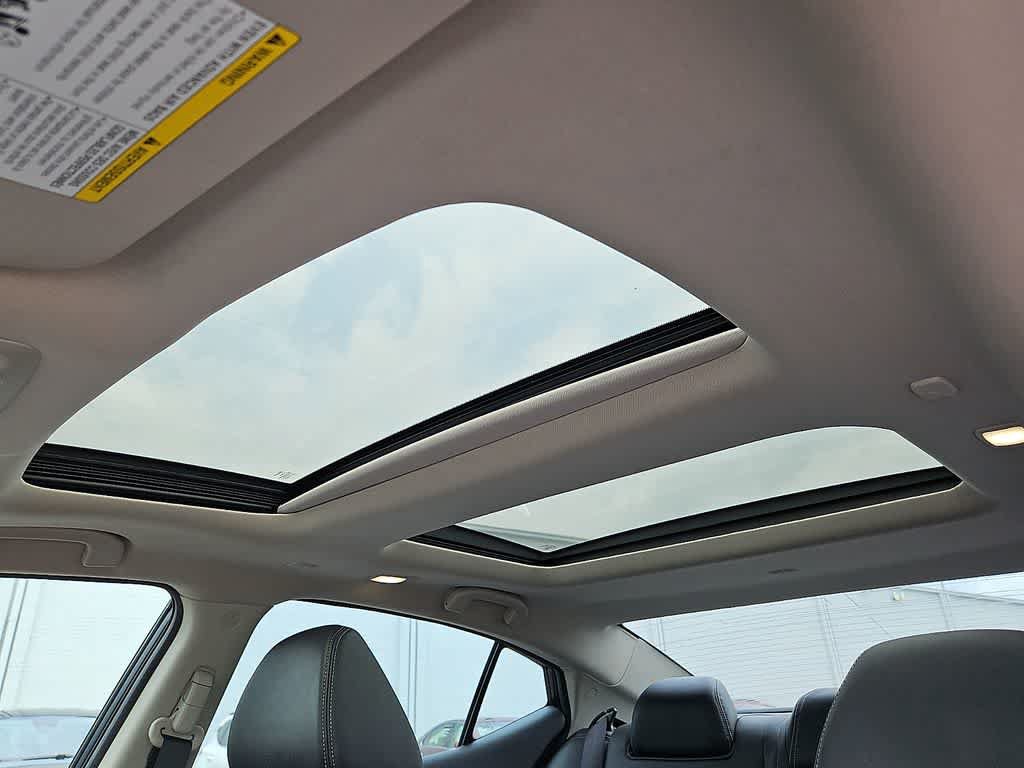 Used 2019 Nissan Maxima Platinum FWD image 11