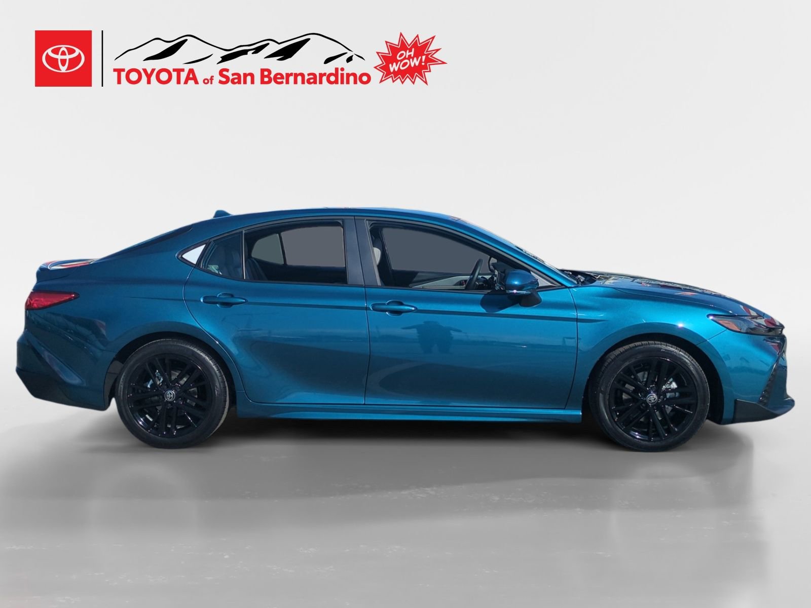 New 2026 Toyota Camry SE FWD image 6