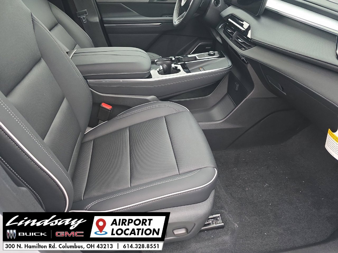 New 2027 Buick Enclave Preferred w/ LPO, Floor Liner Package FWD image 29