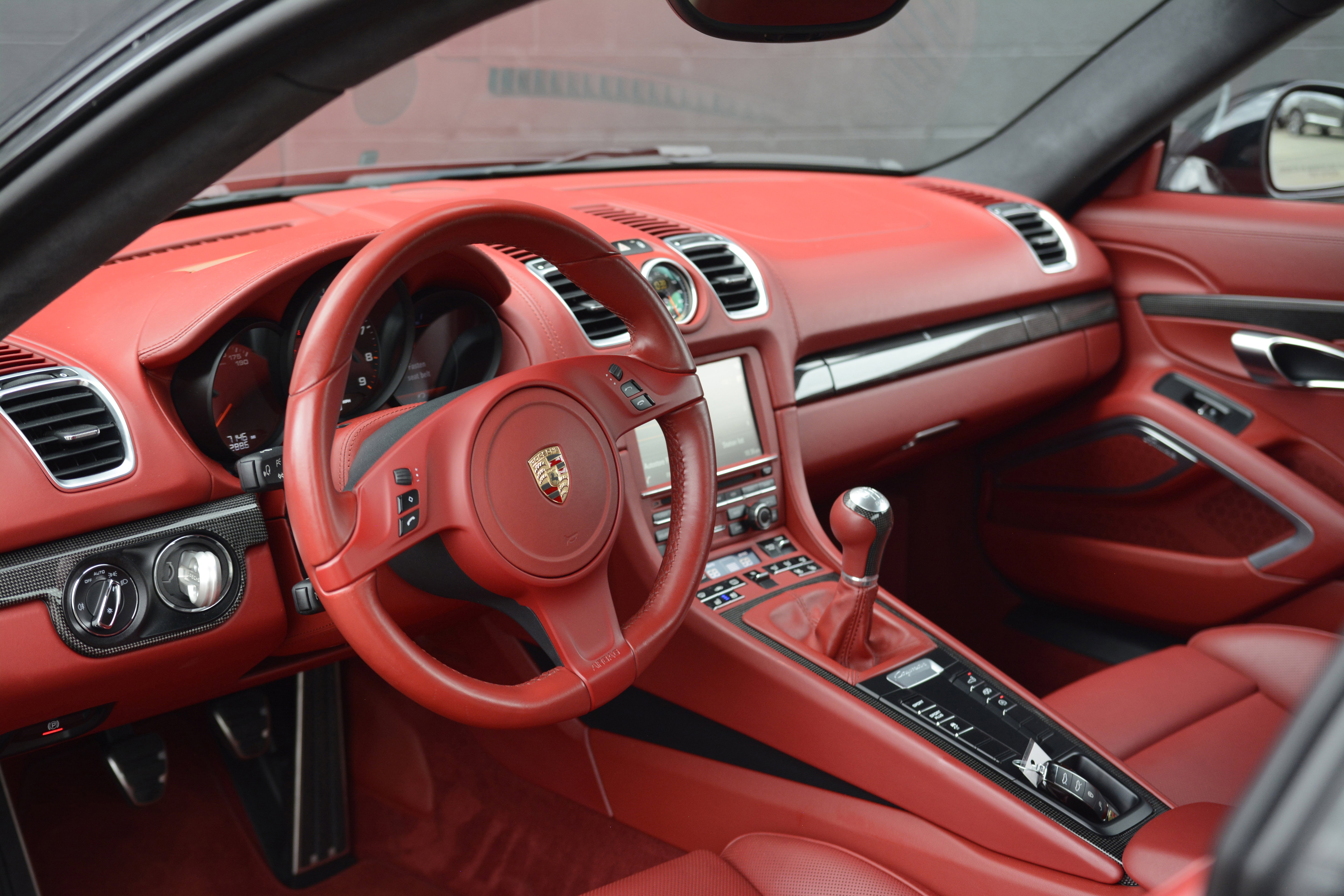 Certified 2015 Porsche Cayman GTS RWD image 4