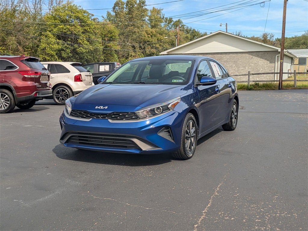 Used 2022 Kia Forte LXS image 1