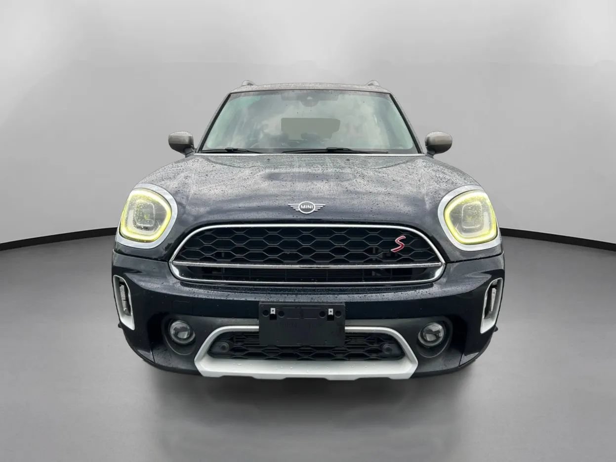 Used 2021 MINI Cooper Countryman S w/ Driver Assistance Package FWD image 3