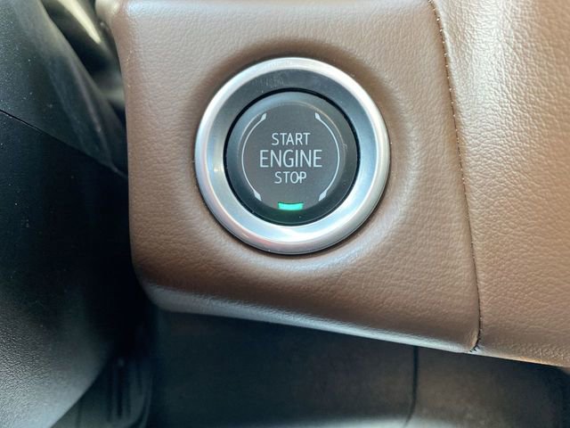 Used 2024 Chevrolet Suburban High Country w/ Max Trailering Package image 16