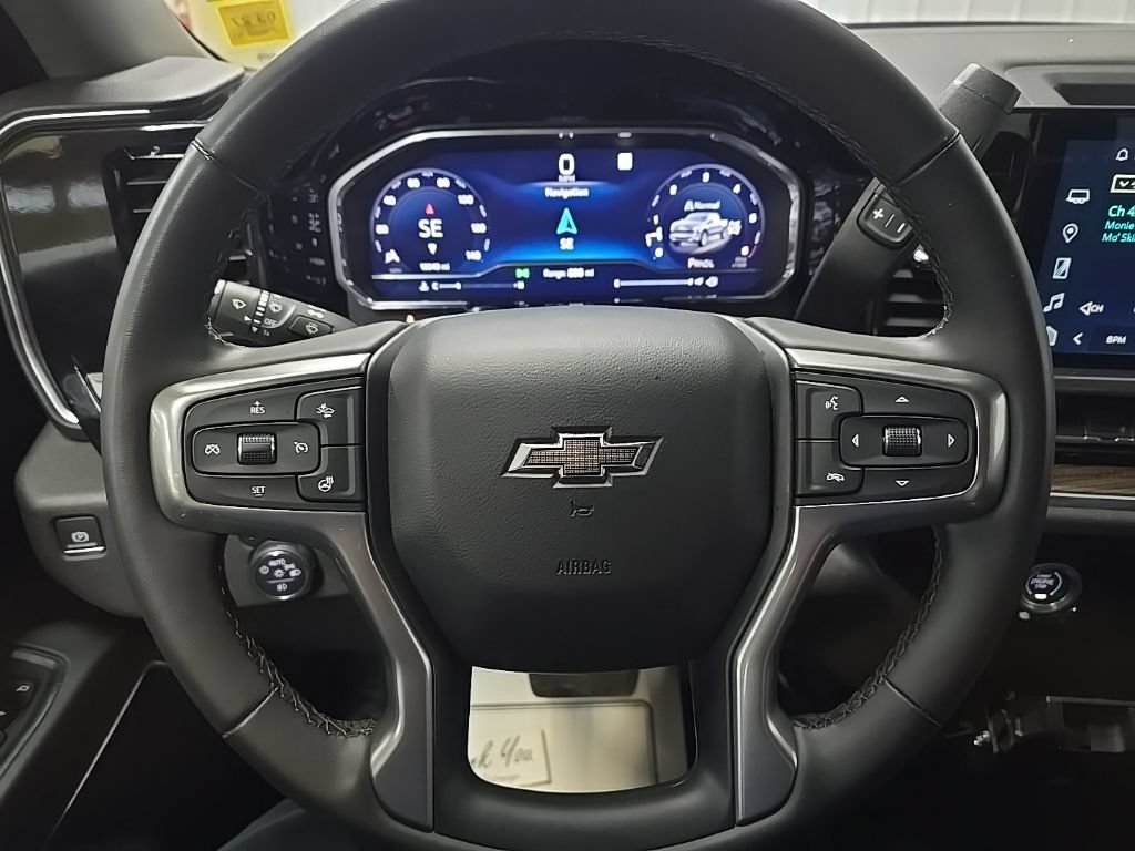 Used 2023 Chevrolet Silverado 1500 RST AWD/4WD image 21