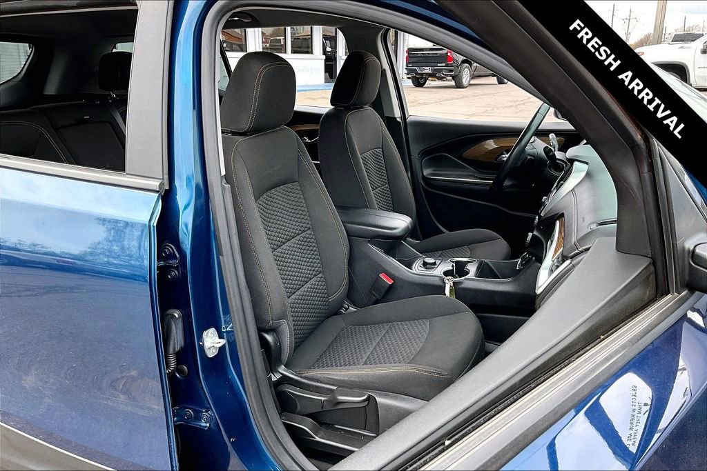 Used 2021 GMC Terrain SLE FWD image 27