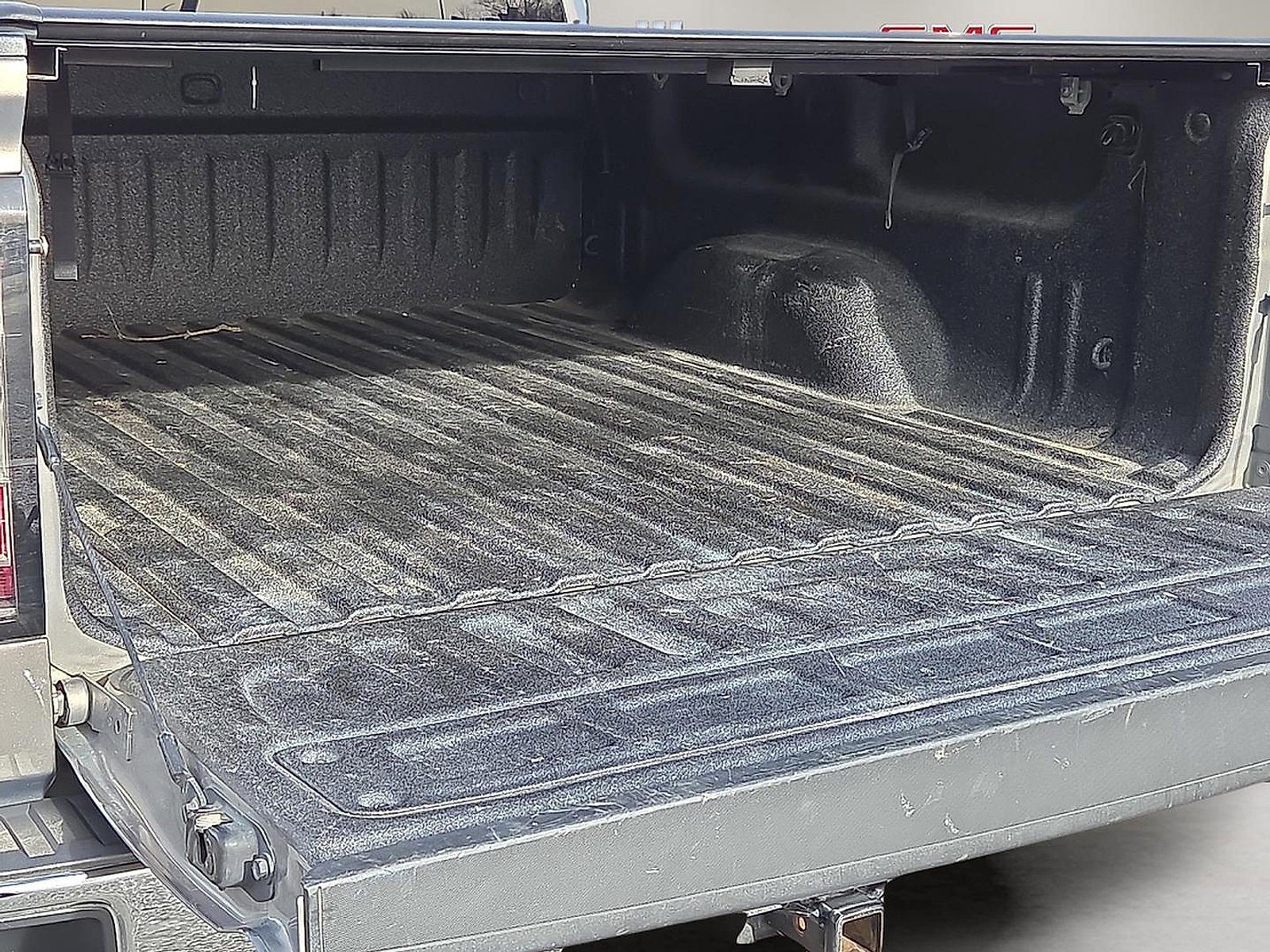 Used 2017 GMC Sierra 1500 SLT w/ SLT Premium Package image 9