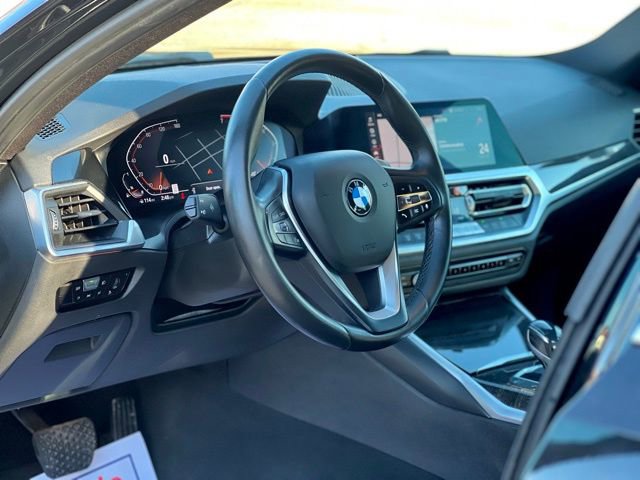 Used 2021 BMW 330i Sedan w/ Convenience Package RWD image 12