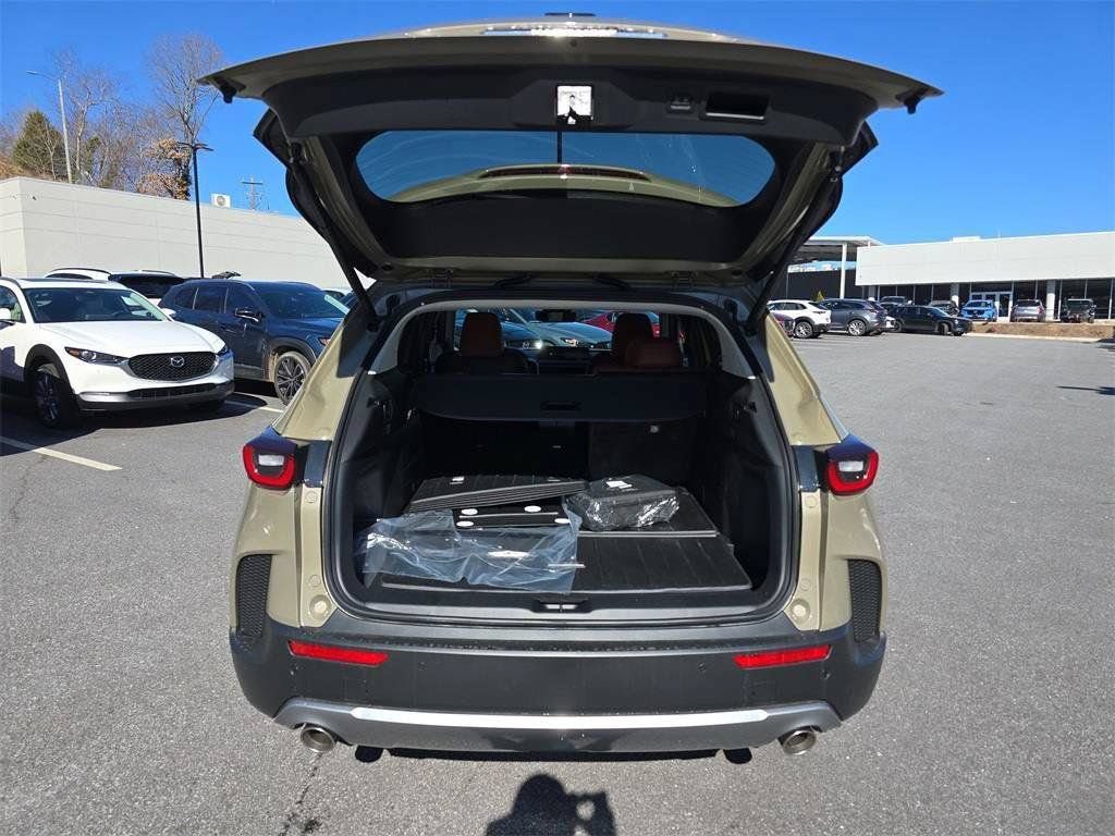 Certified 2026 MAZDA CX-50 Meridian Edition w/ Apex Package AWD/4WD image 5