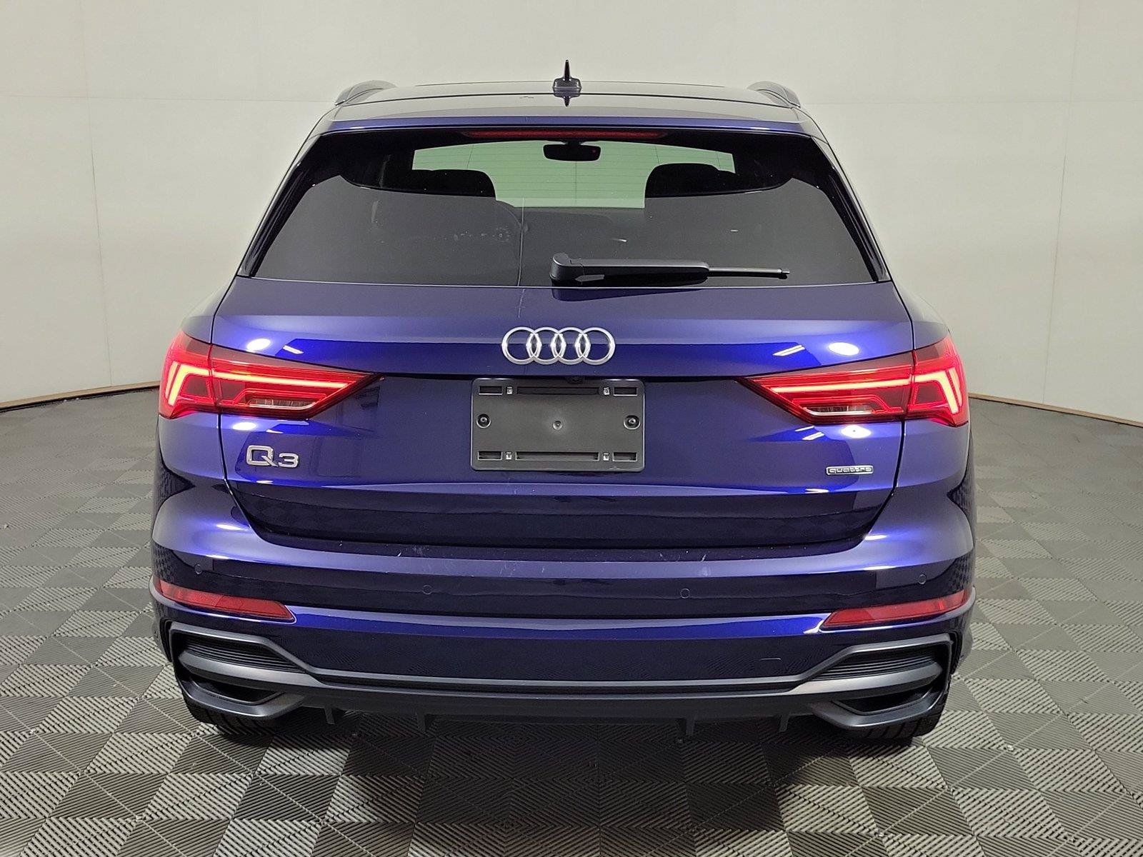 Used 2021 Audi Q3 2.0T Premium AWD/4WD image 5