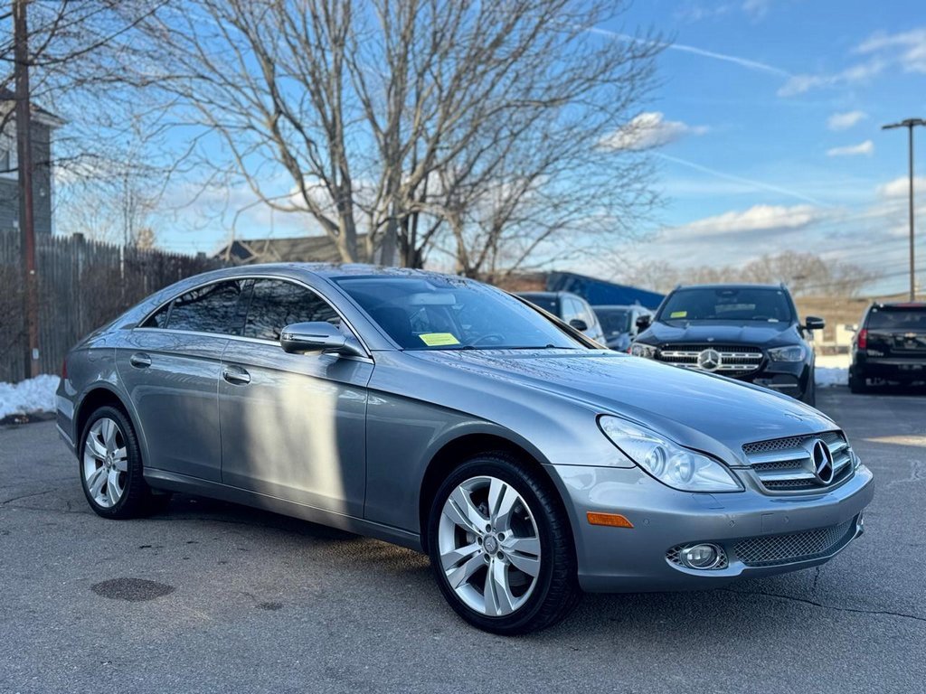 Used 2010 Mercedes-Benz CLS 550 image 8
