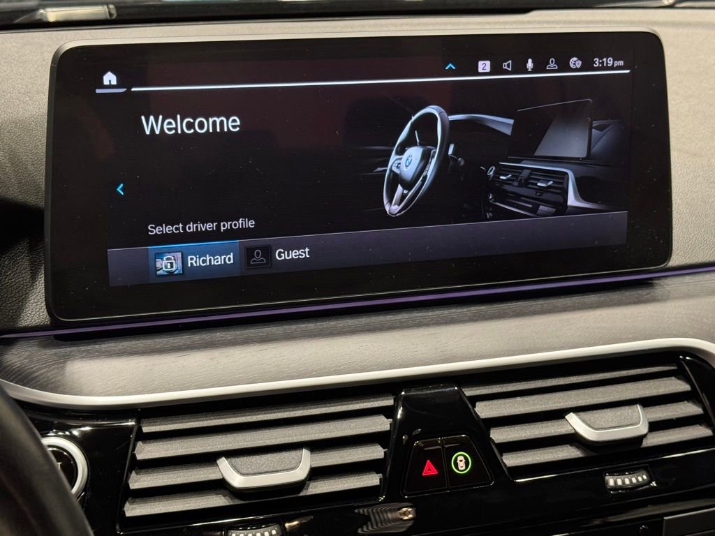 Certified 2023 BMW 530e xDrive w/ Premium Package image 13