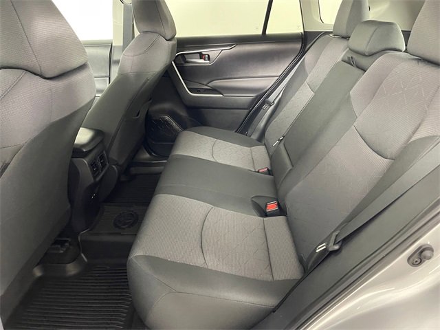 Used 2025 Toyota RAV4 XLE image 16