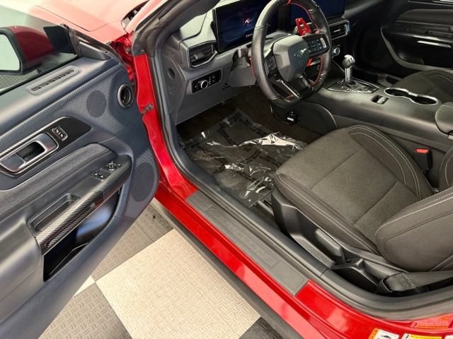Used 2024 Ford Mustang GT RWD image 25