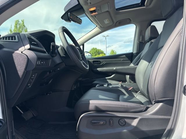 Used 2026 Honda Odyssey EX-L image 12
