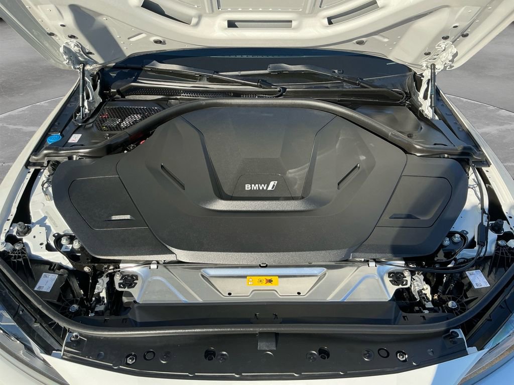 Used 2025 BMW i4 xDrive40i w/ Premium Package image 18