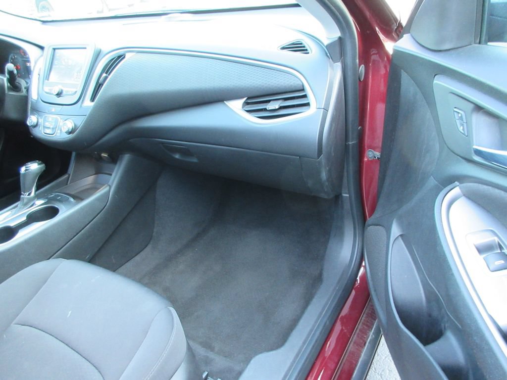 Used 2016 Chevrolet Malibu LS FWD image 16