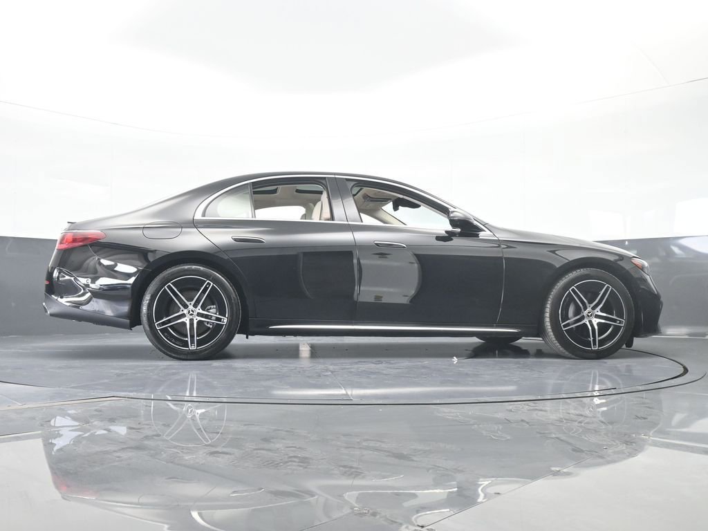 Used 2025 Mercedes-Benz E 350 4MATIC Sedan image 66