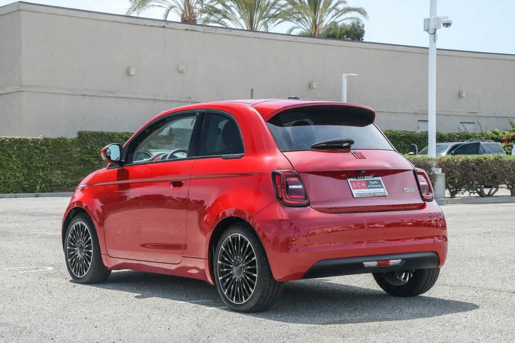 Used 2024 FIAT 500 e (RED) FWD image 9