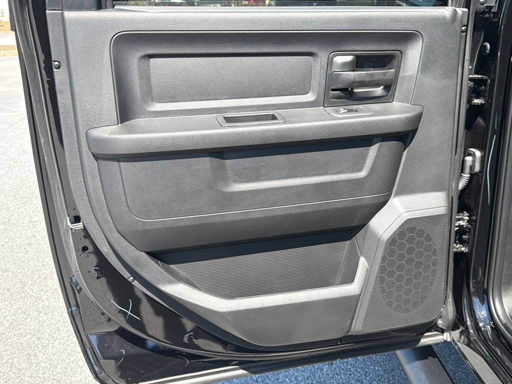 New 2026 RAM 3500 Tradesman AWD/4WD image 21