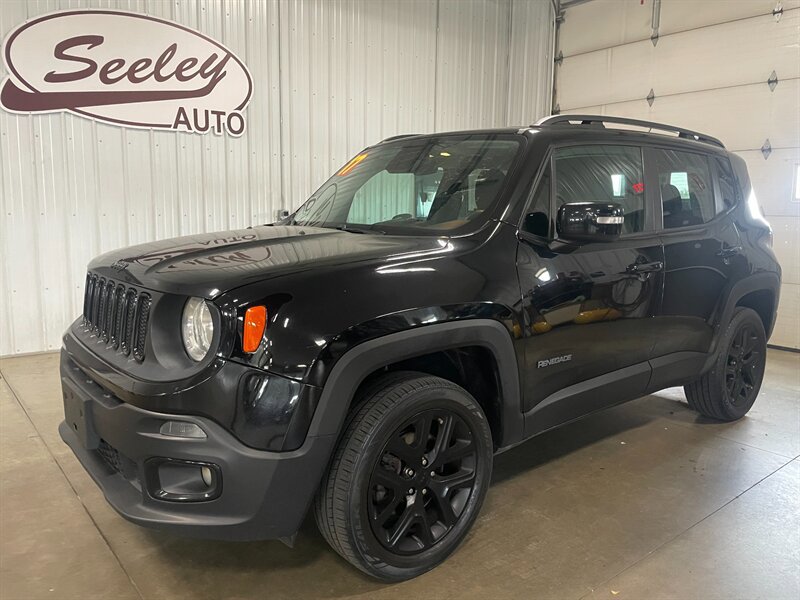 Used 2017 Jeep Renegade Altitude AWD/4WD image 1