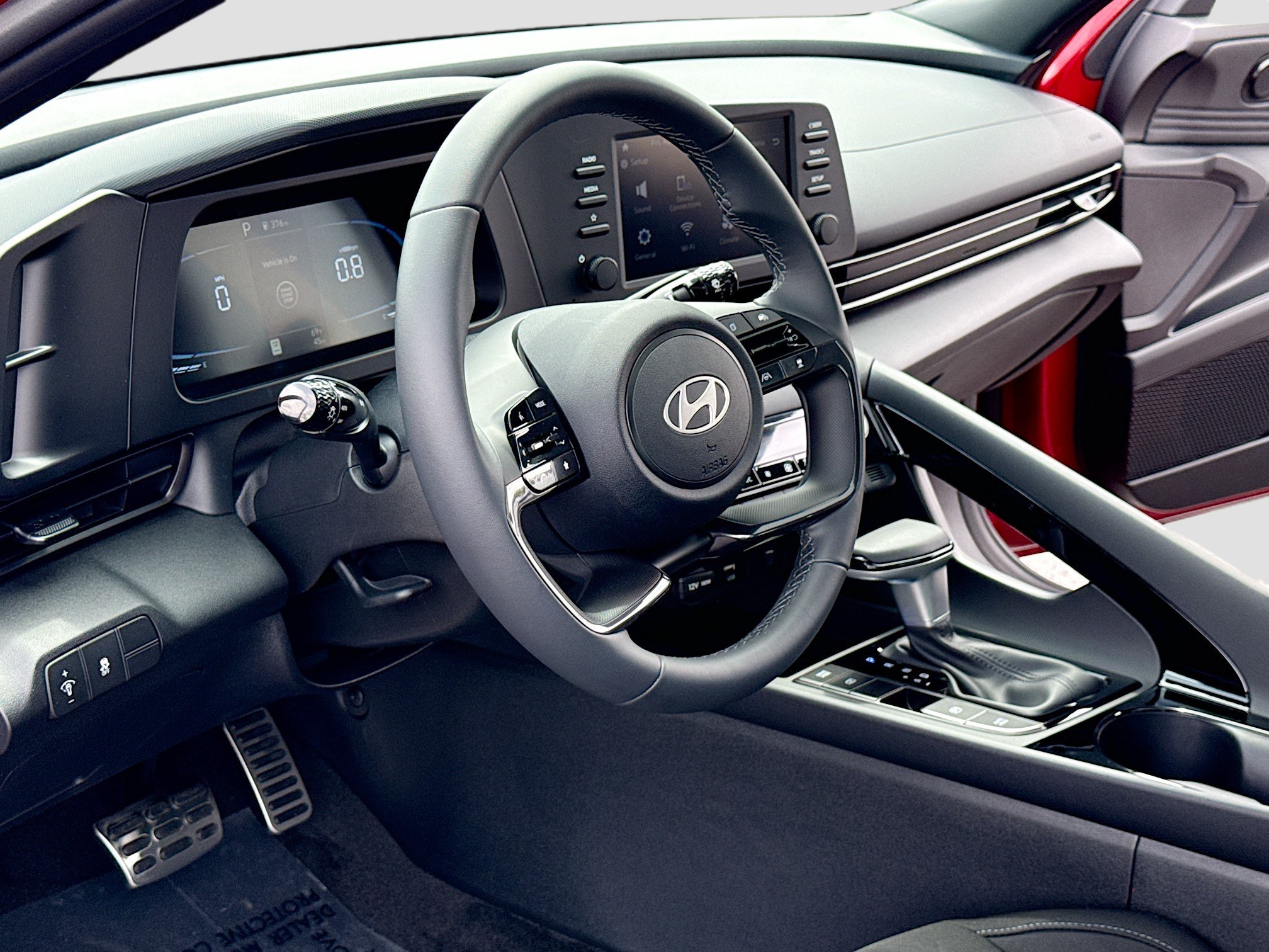 New 2026 Hyundai Elantra SEL Sport FWD image 4