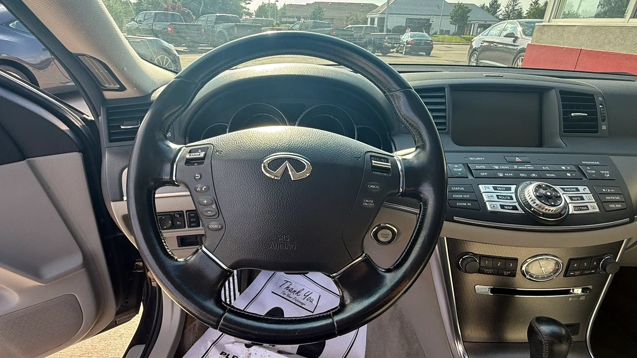 Used 2008 INFINITI M35 w/ Technology Pkg RWD image 15