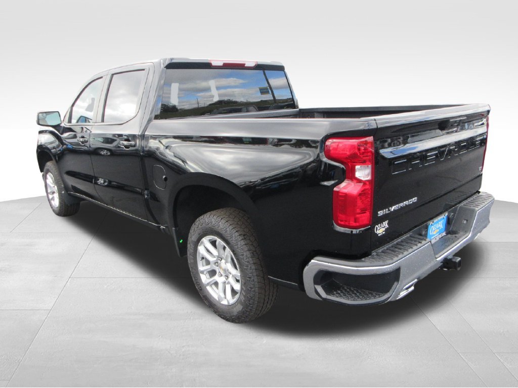 New 2026 Chevrolet Silverado 1500 LT w/ Z71 Off-Road Package AWD/4WD image 4