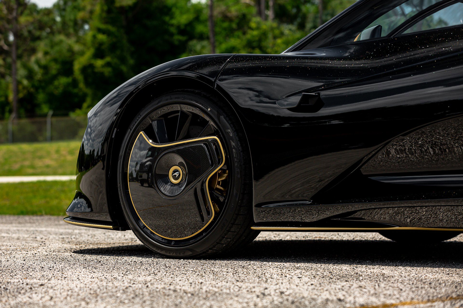 Used 2020 McLaren Speedtail image 39