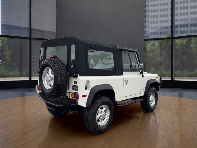 Used 1997 Land Rover Defender 90 AWD/4WD image 5