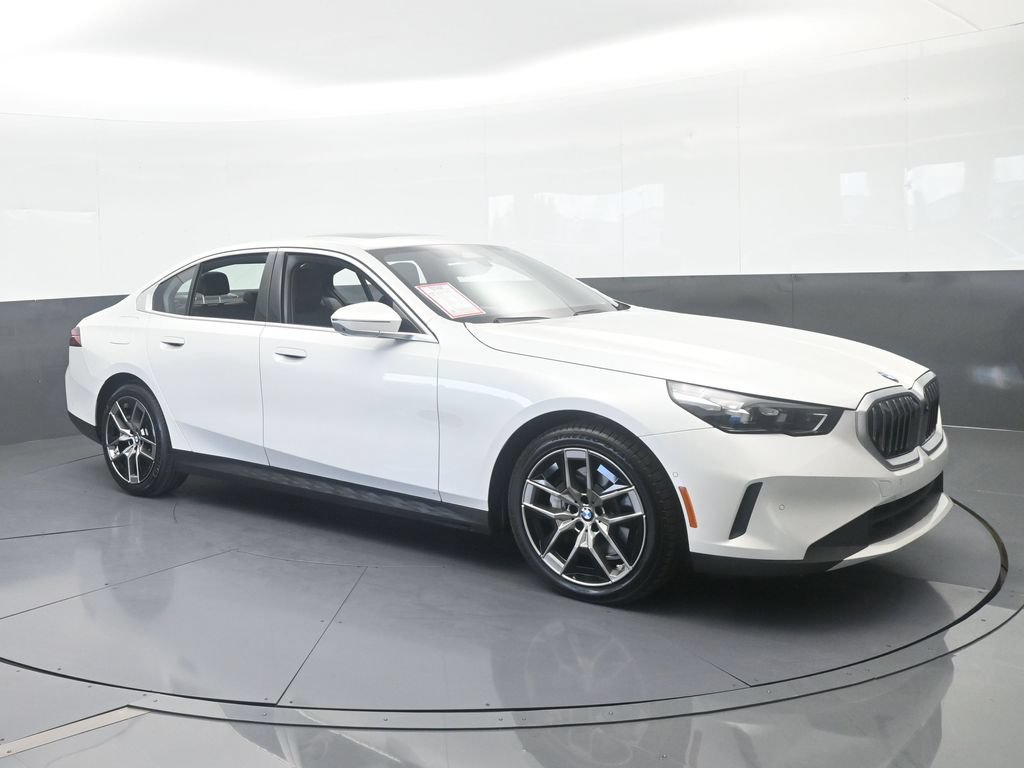 Used 2026 BMW 540i xDrive AWD/4WD image 8