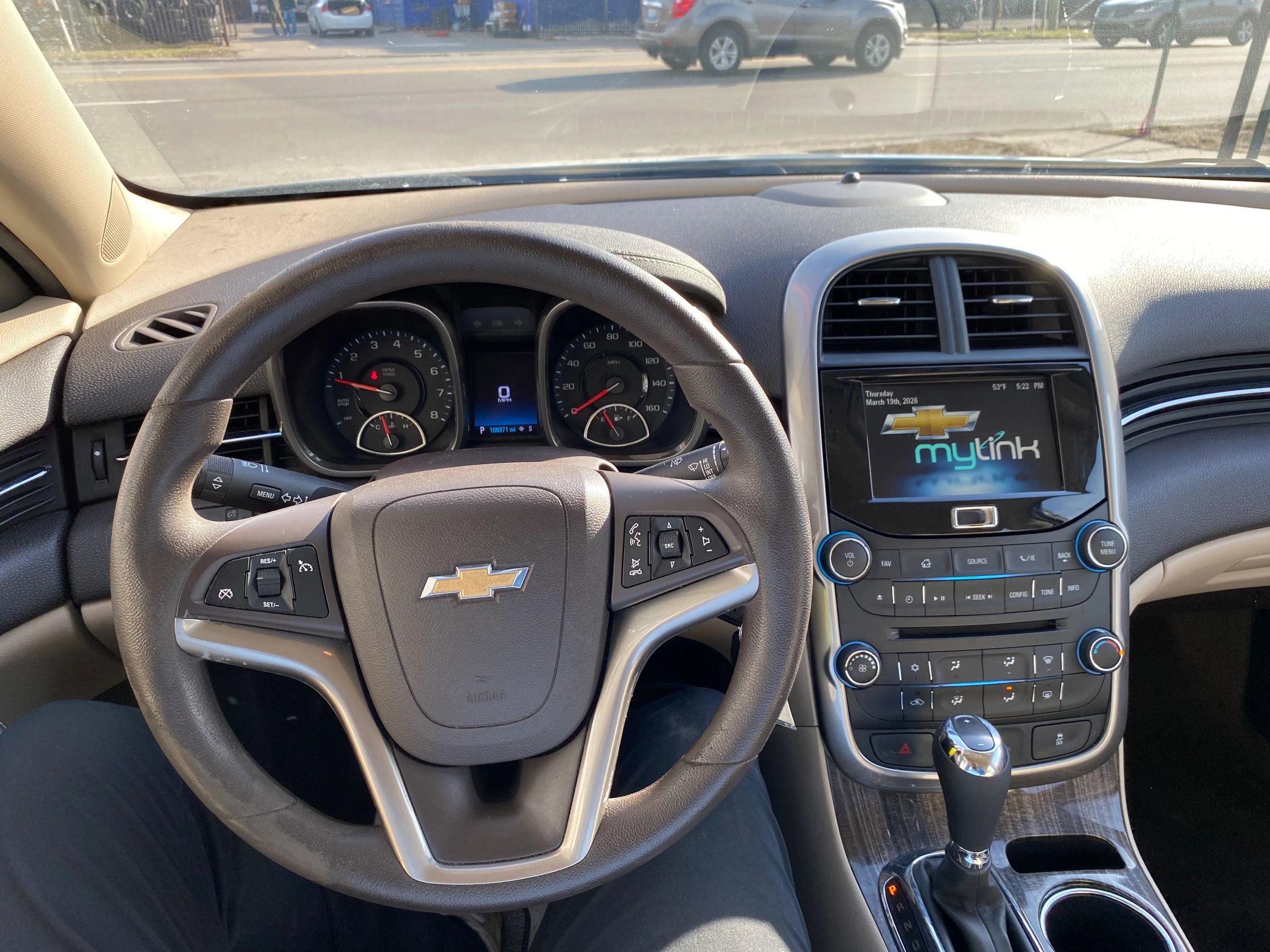 Used 2015 Chevrolet Malibu LT w/ Power Convenience Package FWD image 13