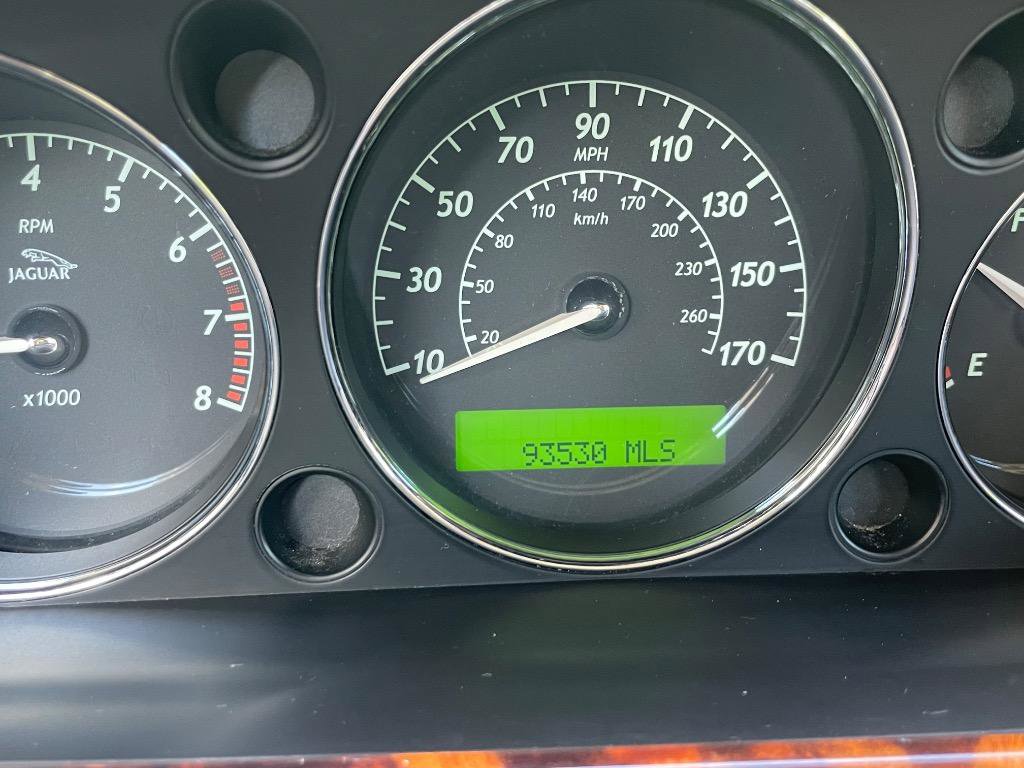 Used 2005 Jaguar XJ Vanden Plas image 15