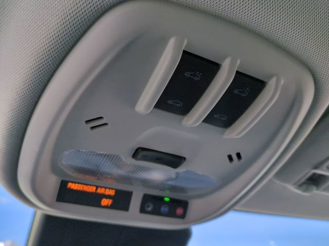 Certified 2024 Chevrolet Trax LT w/ Sunroof Package image 23