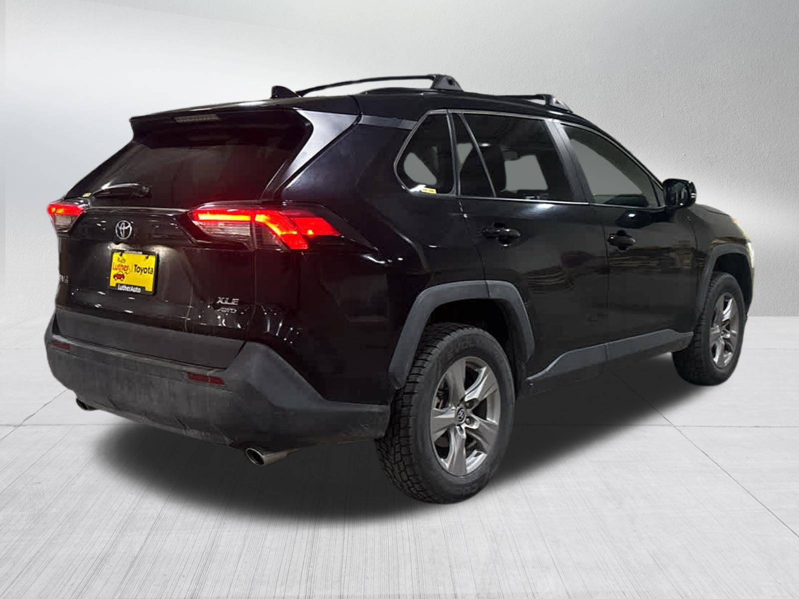 Used 2025 Toyota RAV4 XLE w/ Convenience Package AWD/4WD image 6