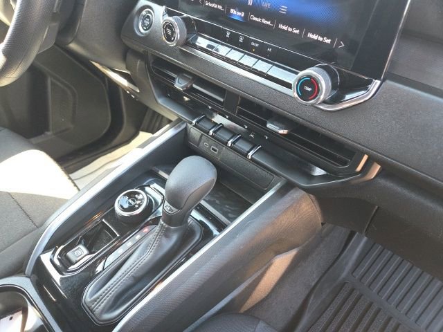 Used 2023 Chevrolet Colorado Trail Boss w/ Advanced Trailering Package image 33