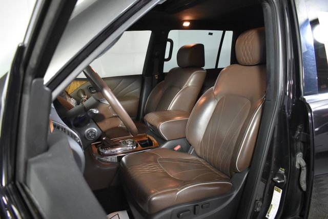 Used 2017 INFINITI QX80 Limited w/ All Season Package image 9