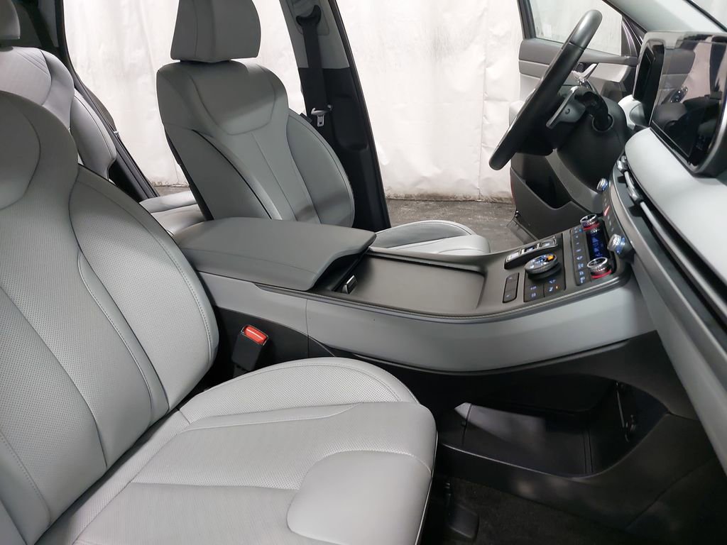 Used 2025 Hyundai Palisade SEL image 10