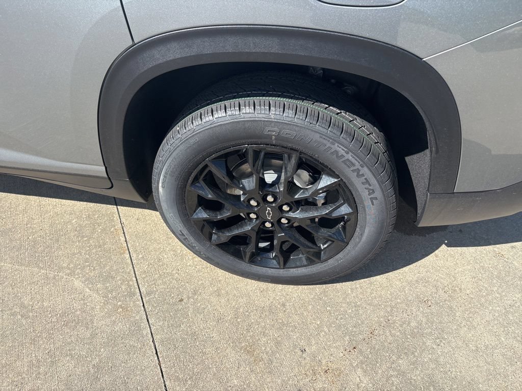 New 2026 Chevrolet Traverse LT w/ Midnight/Sport Edition FWD image 53