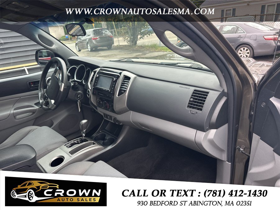 Used 2015 Toyota Tacoma 4x4 Double Cab w/ TRD Sport Package image 13