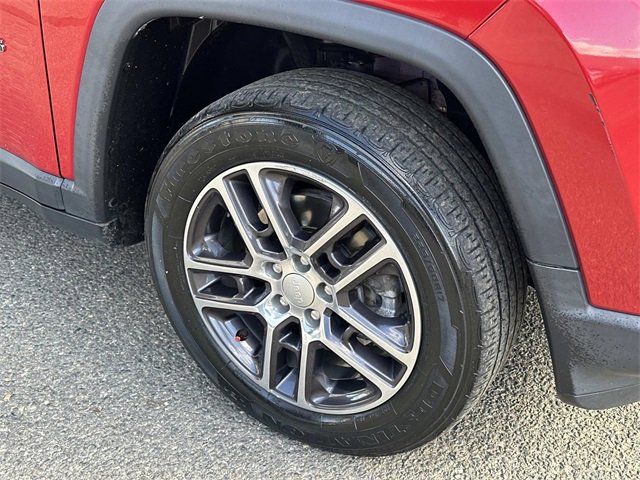 Certified 2020 Jeep Compass Latitude w/ Cold Weather Group image 7