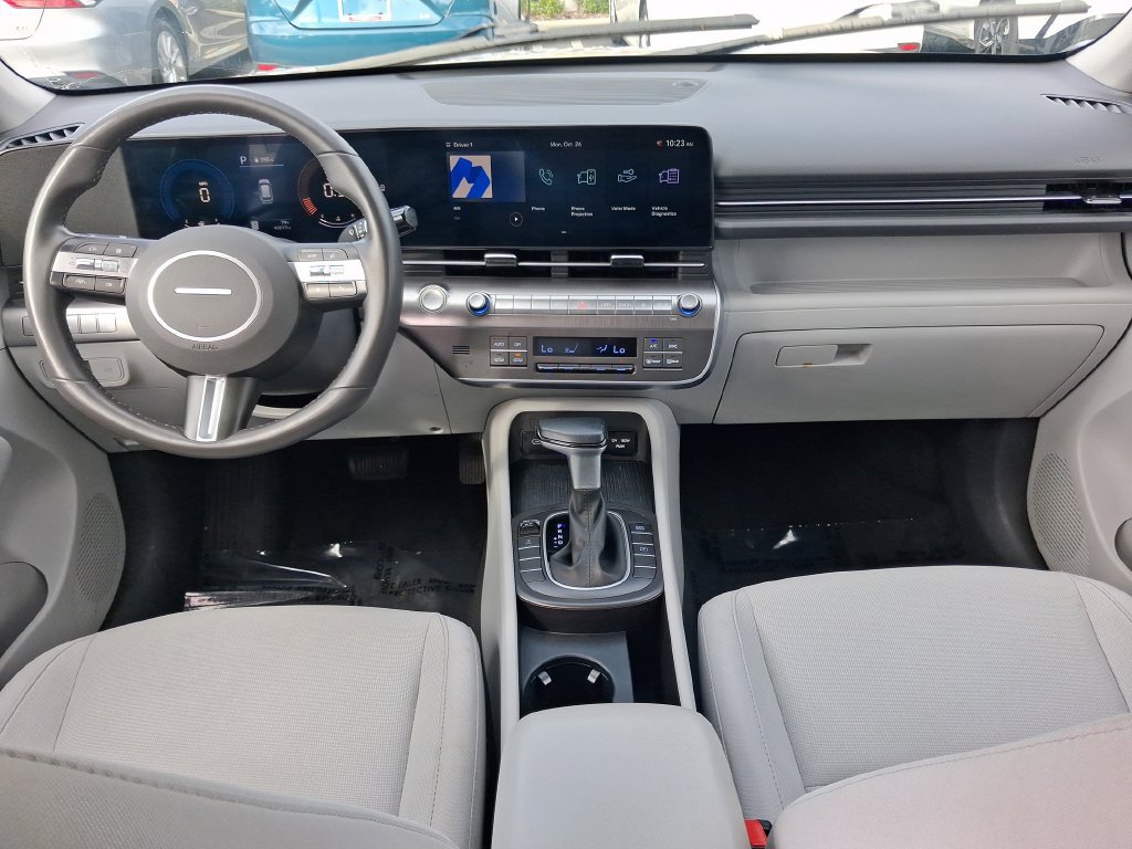 Used 2025 Hyundai Kona SEL AWD/4WD image 15