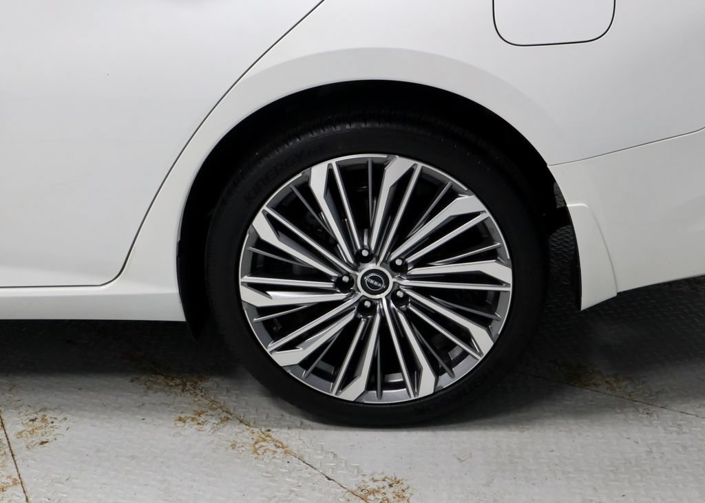 Certified 2024 Nissan Altima 2.5 SL AWD/4WD image 19