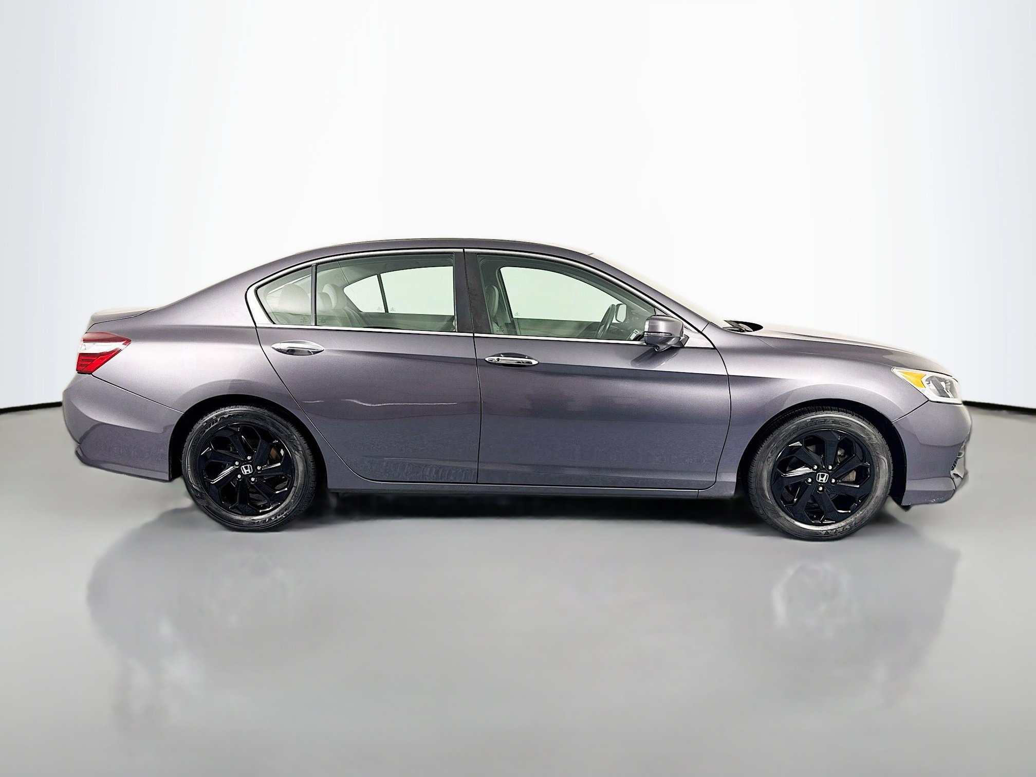 Used 2016 Honda Accord EX-L image 4