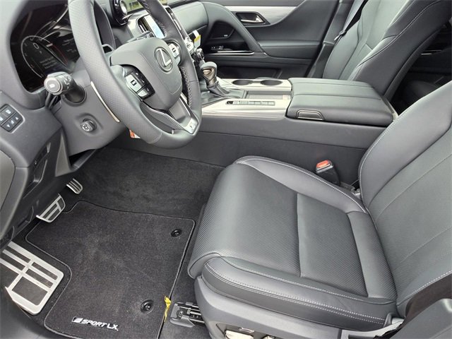 New 2025 Lexus LX 600 F Sport image 6