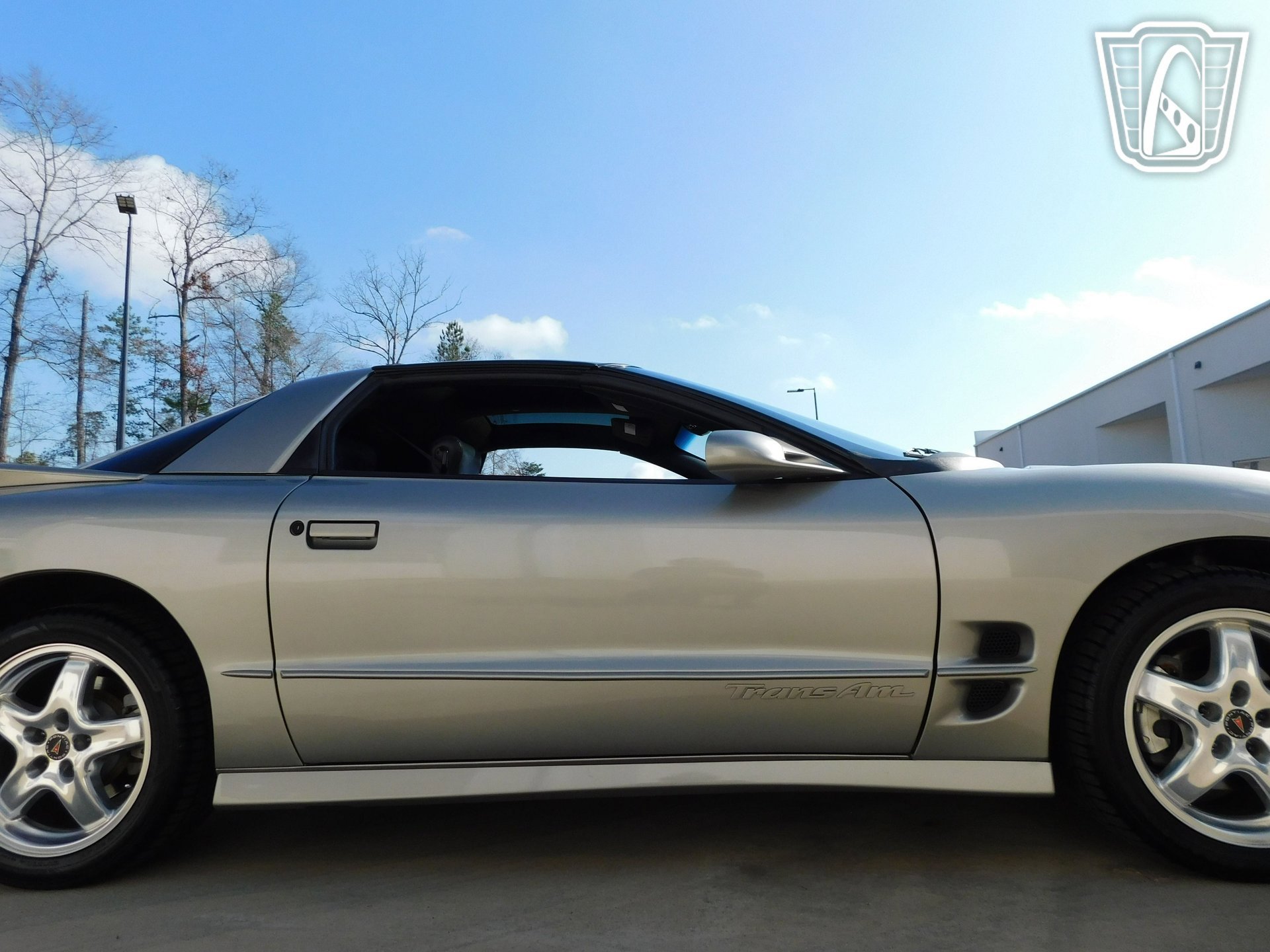 Used 2002 Pontiac Firebird Formula RWD image 30