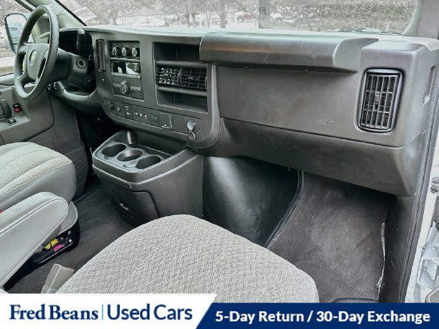 Used 2025 Chevrolet Express 3500 LT w/ LT Preferred Equipment Group RWD image 34