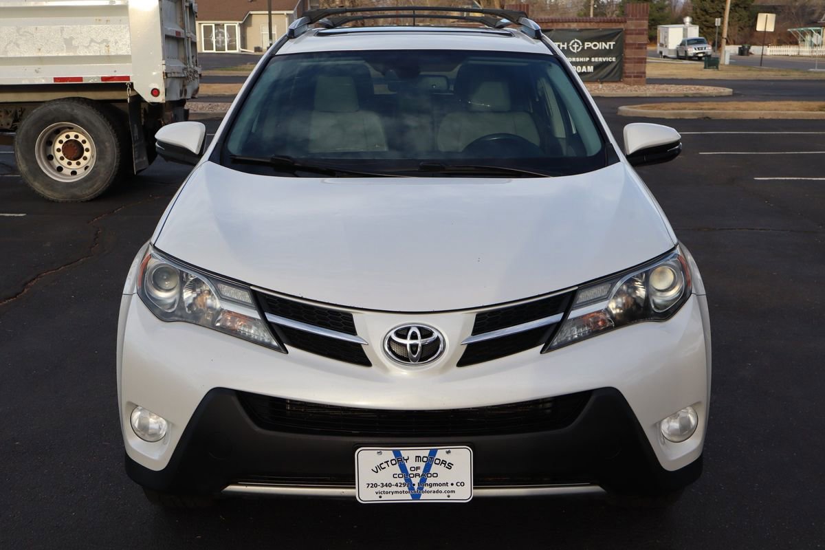 Used 2014 Toyota RAV4 Limited w/ Technology Package image 12