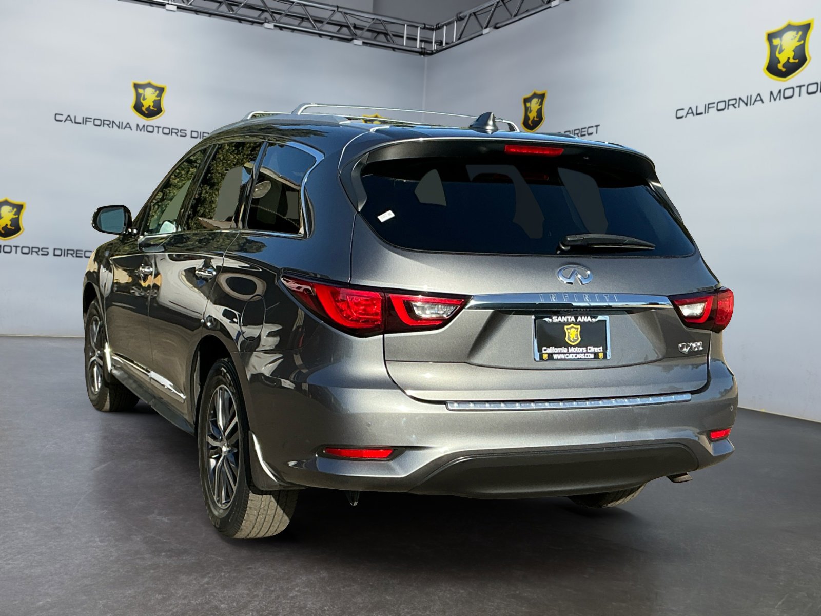 Used 2019 INFINITI QX60 Luxe w/ Essential Package image 7