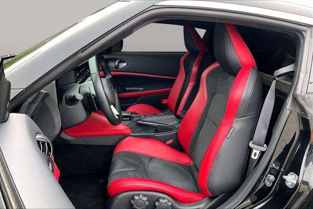 Certified 2024 Nissan Z Performance w/ Floor Mat Package RWD image 8